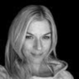 Meet your Posher, Desiree